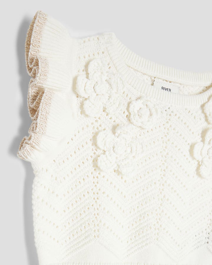Baby Girls White Flower Crochet Short Set