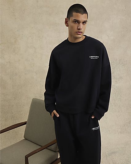 Black Oversized Luminis Studios Sweatshirt