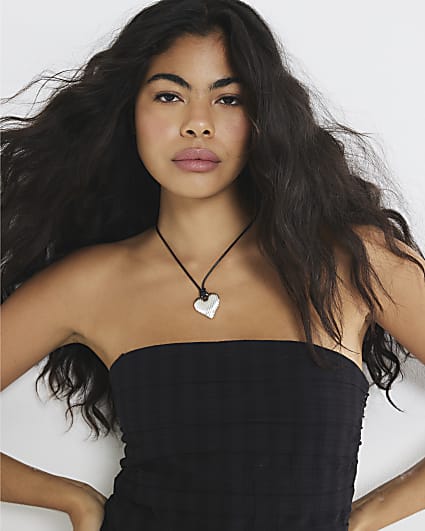 Black Ridge Heart Cord Necklace